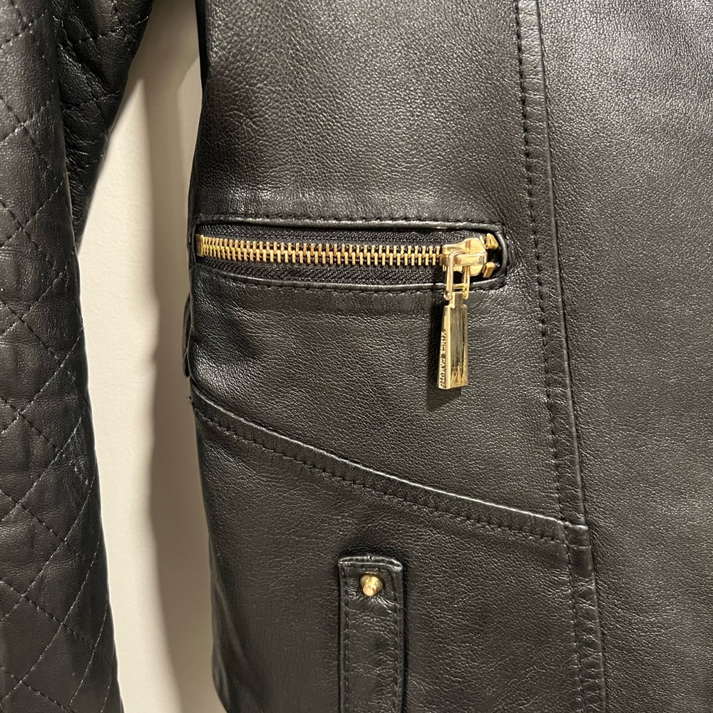 ✨HP✨ Genuine leather jacket - Picture 2 of 8